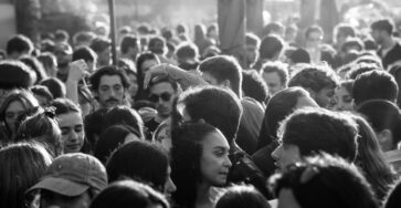 Yardım Eli | Serbest Çığrışım